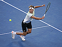 Индиан-Уэллс. Зверев и Хачанов вышли в четвертый круг