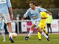 Президент Франции реализовал пенальти в благотворительном матче