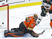 День упорных битв. Результаты матчей НХЛ