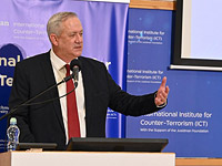 Ганц не проинформировал Беннета и Лапида о намерении объявить палестинские организации террористическими