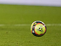 Кубок Англии. Ударом с пенальти  футболист нокаутировал охранника