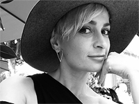 Украинский МИД подтвердил, что убитая на съемках в США оператор Галина Хатчинс была гражданкой Украины