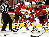 Гол Цукера. Элерс забросил две шайбы за 19 секунд и принес победу 