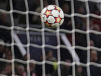 Хет-трик Лосано. Чудесное спасение 