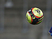 Клаусс расправился с командой родного города.