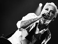 О жизни, рок-н-ролле и любви, необходимых, как О2: в январе в Тель-Авиве