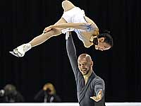 Кубок Варшавы. Соревнования пар прерваны после падения американских фигуристов