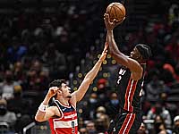 Дени Авдия набрал 8 очков в матче против