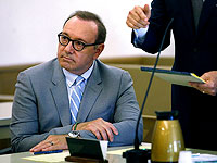 Суд обязал Кевина Спейси выплатить $31 млн создателям сериала 