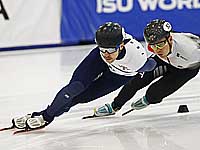 Кубок мира по шорт-треку. Израильтянин Владислав Быканов вышел в полуфинал