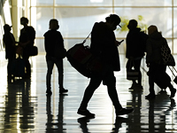 Минздрав: новый южноафриканский штамм коронавируса выявлен у израильтян