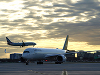 ЕС ограничивает авиасообщение с Южной Африкой в связи с обнаружением нового штамма коронавируса