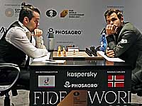 Начался матч за шахматную корону. Гроссмейстеры играют испанскую партию