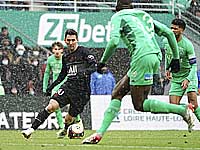 Месси сделал три голевые передачи. Рамос дебютировал. Неймар получил травму