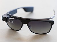 Образец очков с камерой Google Glass (не факт, что именно такими пользовались агенты 