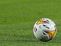 Абрам забил в свои ворота. 