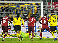 Покер Шика. Дубль Левандовски.