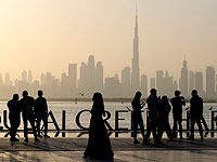Власти ОАЭ объявили воскресенье выходным днем