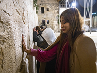 Ей угрожали смертью за дружбу с израильтянкой: