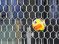 Хет-трик бывшего спартаковца. Дор Перец вышел на замену. 