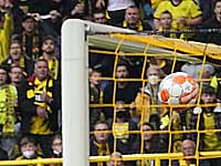 Ошибка вратаря и дальний удар. 