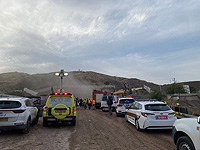 В строящемся туннеле в Галилее вспыхнул пожар; внутри находятся рабочие