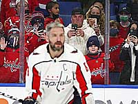 Александр Овечкин повторил рекорд Дэйва Андрейчука. Результаты матчей