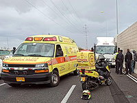 На шоссе номер 20 пешеход попал под колеса грузовика, пострадавший в тяжелом состоянии