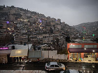 Беспорядки в Сильване, подожжен автомобиль полиции