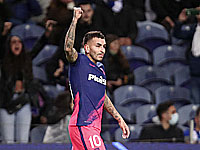 Дубль Корреа принес победу