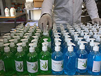 В аптеках на 25% вырос спрос на тесты, маски и санитайзер