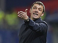 Виктор Гончаренко уволен с поста главного тренера