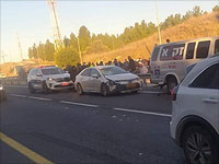 На 443-й трассе автомобиль насмерть сбил человека