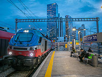 28 машинистов