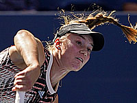 Елена Рыбакина вышла в финал турнира в Аделаиде