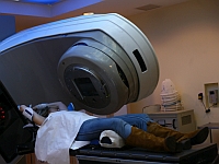 Правительство утвердило законопроект об оплате больничных онкологическим больным с первого дня