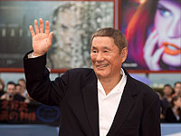 Японскому актеру и режиссеру Такэси Китано – 75. Фотогалерея