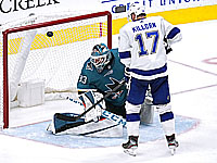 Хет-трик Крайдера. Дубли Овечкина и Драйзайтля