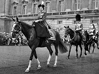 70 лет на престоле: платиновый юбилей правления Елизаветы II. Фотогалерея