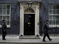 На фоне скандалов глава полиции Лондона подала в отставку