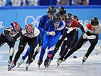 Олимпиада. Шорт-трек. Израильтянин Владислав Быканов вышел в четвертьфинал