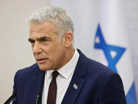 Лапид осудил обстрел района, где находится комплекс 