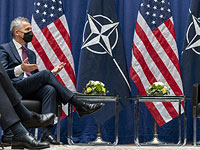 Руководство NATO перевело сотрудников киевского офиса в Брюссель и Львов