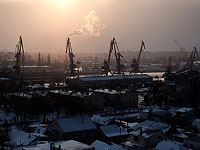 Мэр Херсона: российские войска не пропускают в город фуры с гуманитарной помощью