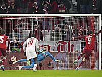 Лига чемпионов. В четвертьфинал вышли 