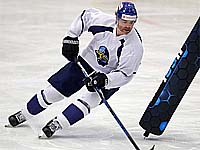 Легендарный Яромир Ягр собрал деньги для  помощи украинским беженцам