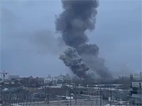 Российские военные обстреляли завод