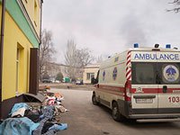 Омбудсмен: из разрушенного здания  Драмтеатра в Мариуполе вывели 130 человек, в подвалах остаются более 1300