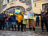 Болгария, Эстония и Литва объявили о высылке российских дипломатов