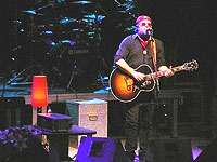 Борис Гребенщиков выступил в Берлине на митинге в поддержку Украины